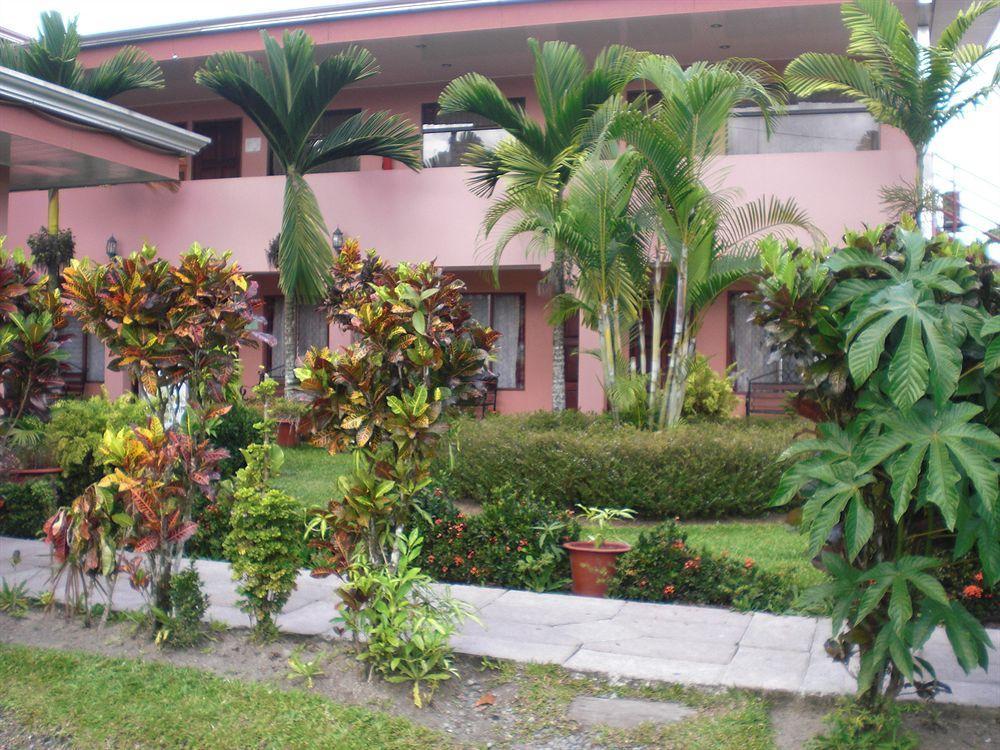 Hotel La Choza Inn La Fortuna Exterior foto